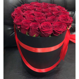Коробки с розами